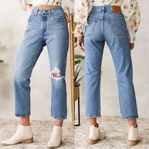 NWT Levi's 501 Straight Leg Jeans Size 28 Cropped High Rise Distressed